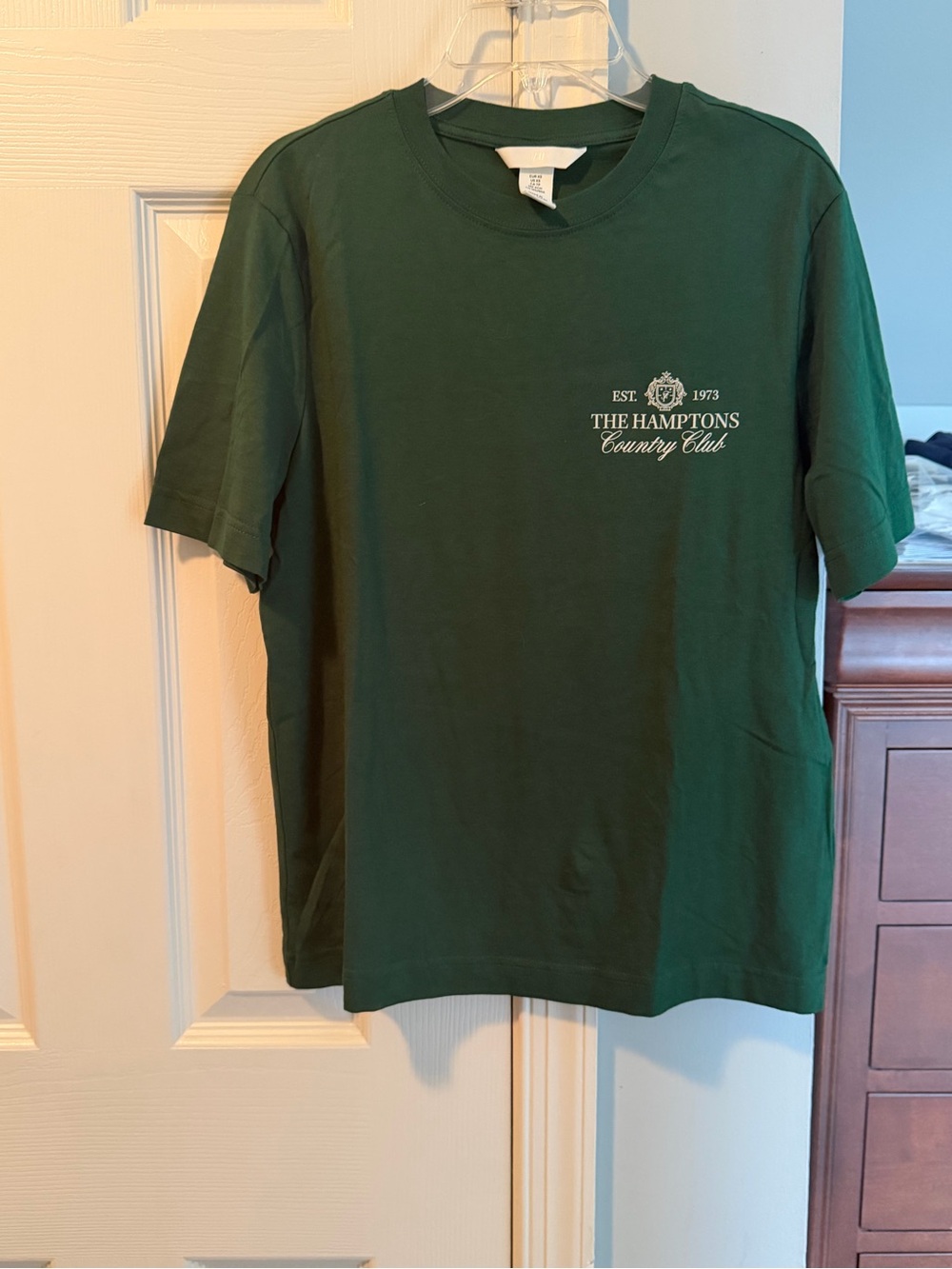 H&M Dark Green "The Hamptons Country Club" Short Sleeve Tee